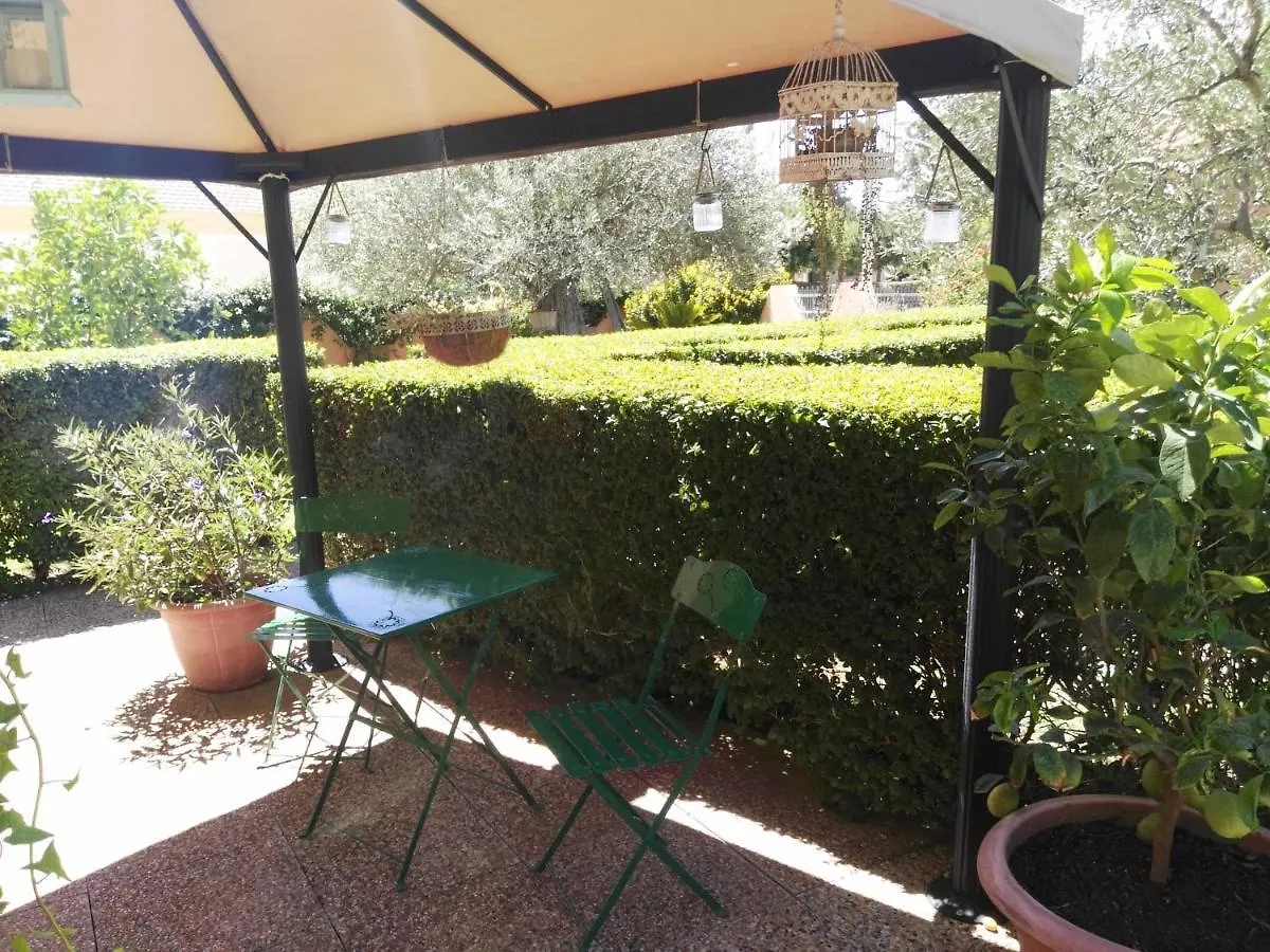B&B Casa Piras Iun3880 Barumini Italy